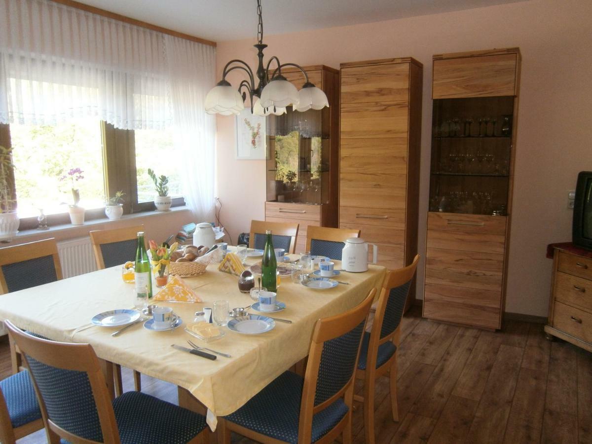 Vila Weingut Sauer-Kettermann Enkirch Exteriér fotografie