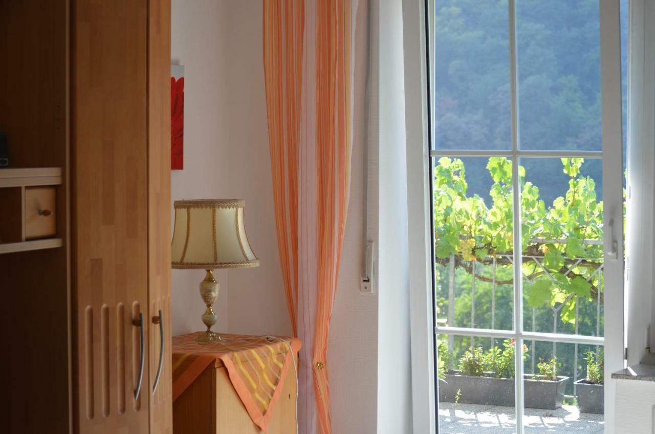 Vila Weingut Sauer-Kettermann Enkirch Exteriér fotografie